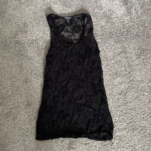 Black rose tank top